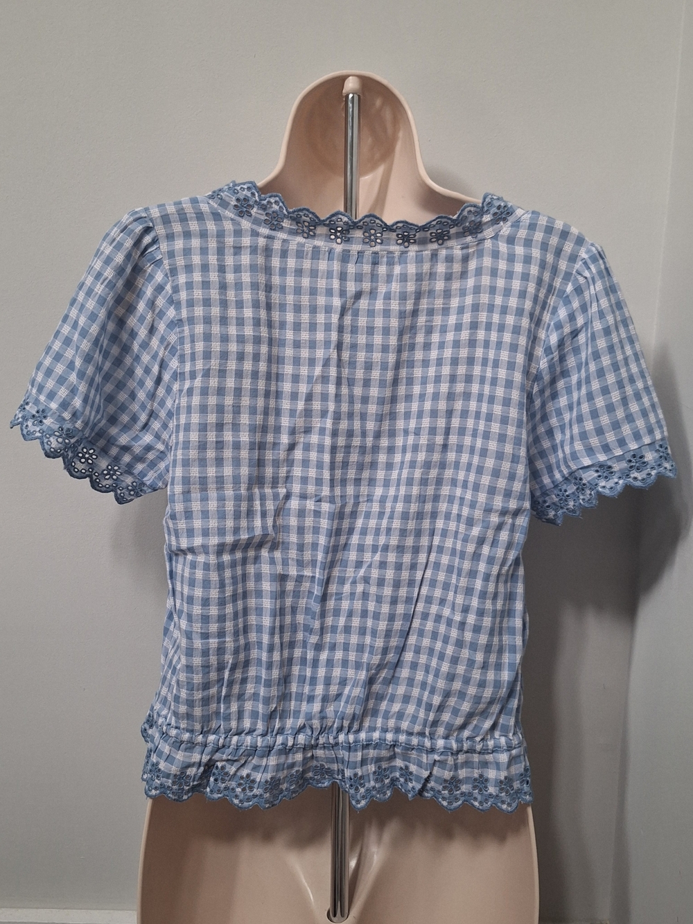 100% COTTON American Eagle Outfitters Blue Gingham Lace-Trim Button Front Top - Picture 3 of 5